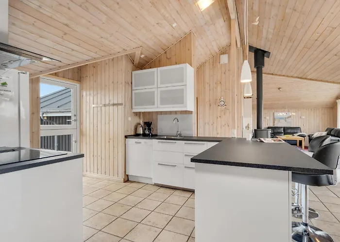 Gorgeous In With Sauna Semesterbostad *